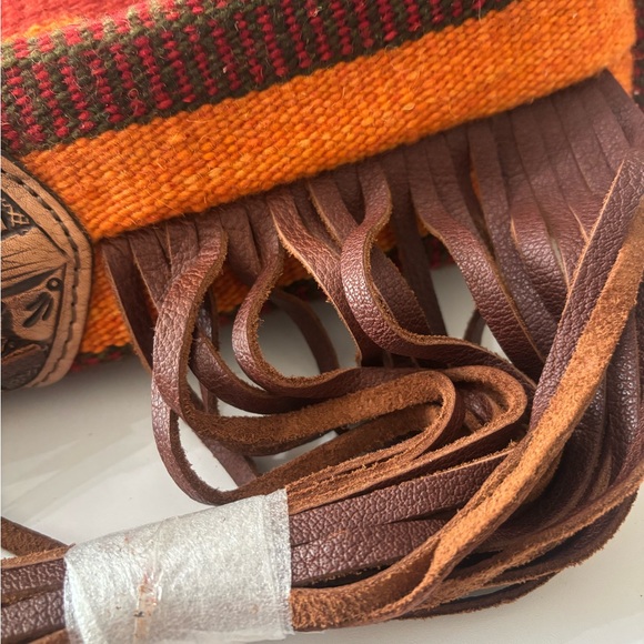 American Darling Messenger Bag - Picture 8 of 10